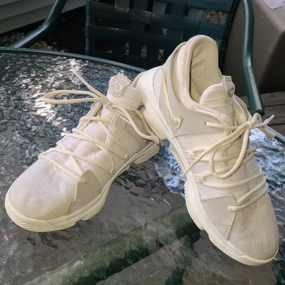 Nike KD white shoes 2Y girls back to school‎ sneaker basketball outdoor